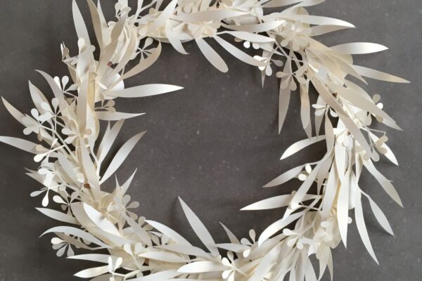 koszoru-papirbol-feher